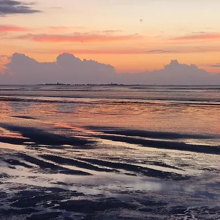 Silbermoewe - Traumhafter Meerblick Куксхафен Экстерьер фото